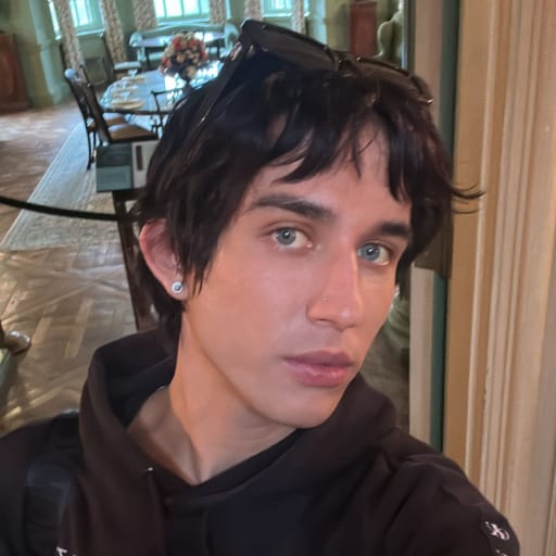 Profile image for pet sitter Julian