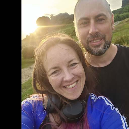 Profile image for pet sitters Thomas & Jess