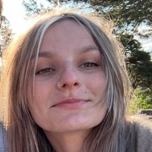 Profile image for pet sitters Maya & Olle