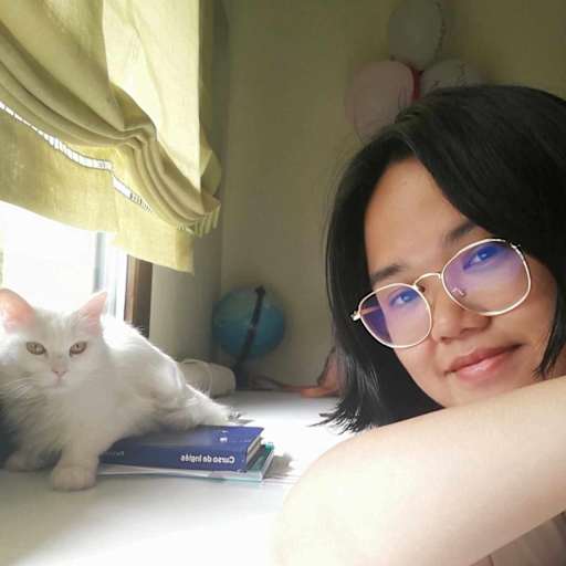 Profile image for pet sitter Emmylou