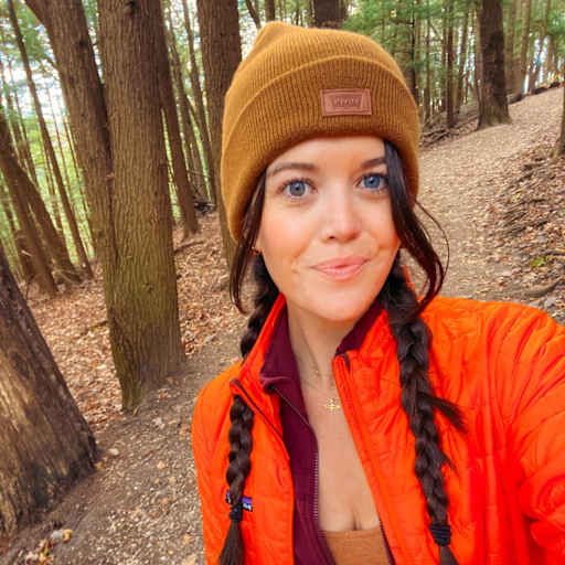 Profile image for pet sitter Elizabeth