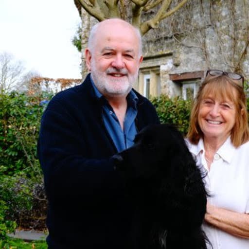 Profile image for pet sitters Rob & Maggie