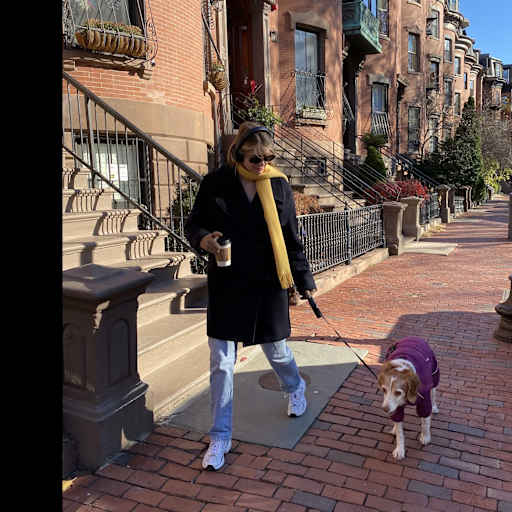 Profile image for pet sitter Ava