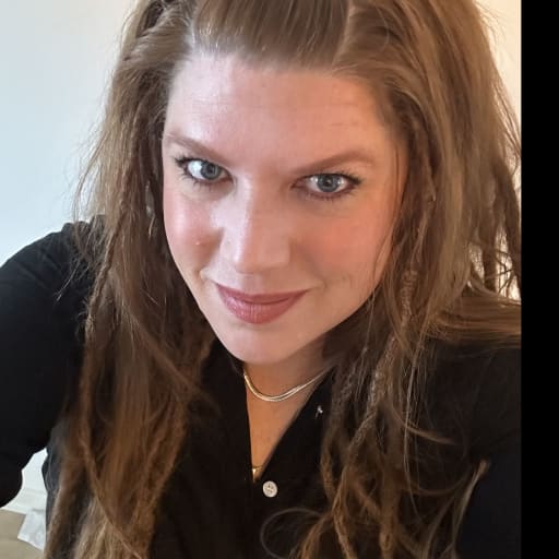 Profile image for pet sitter Kristin