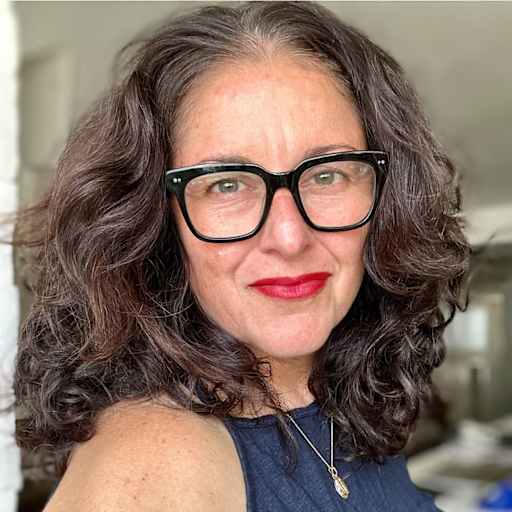 Profile image for pet sitter Angela