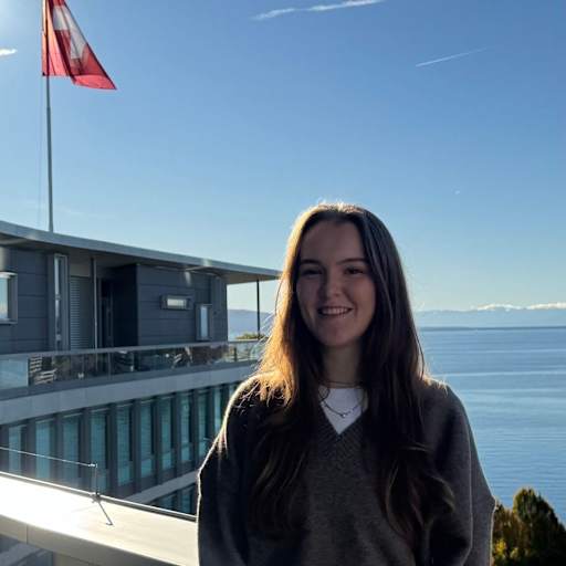 Profile image for pet sitter Anaëlle