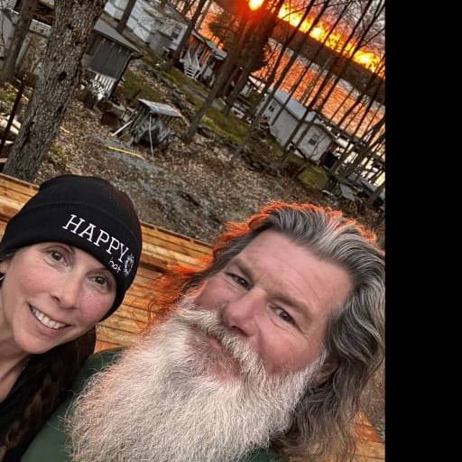 Profile image for pet sitters Josee & Ken