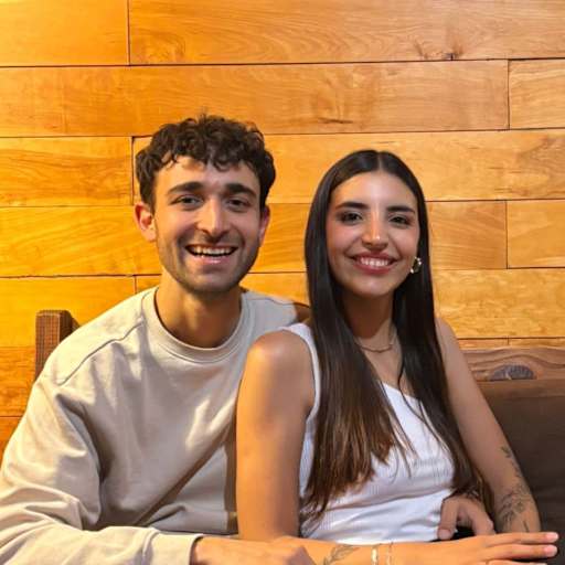 Profile image for pet sitters Katia & Alejo