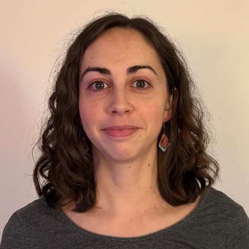 Profile image for pet sitter Lillian
