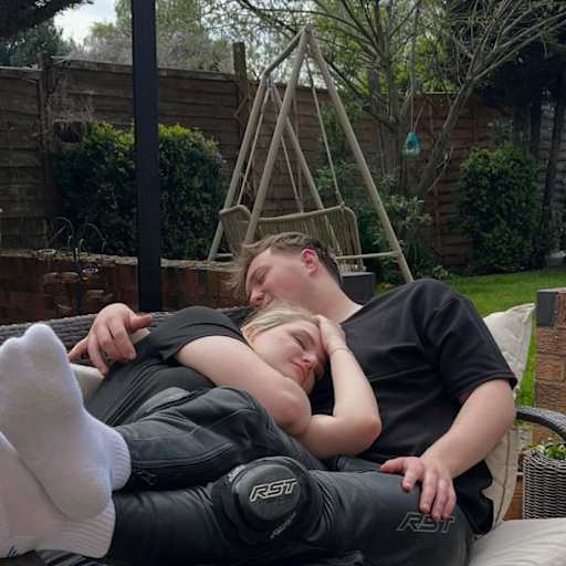 Profile image for pet sitters Joshua & Ellie-rose