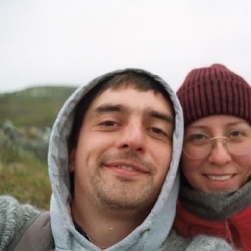 Profile image for pet sitters Urður & Benjamín