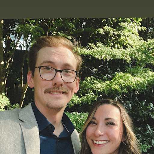 Profile image for pet sitters Angela & Korey