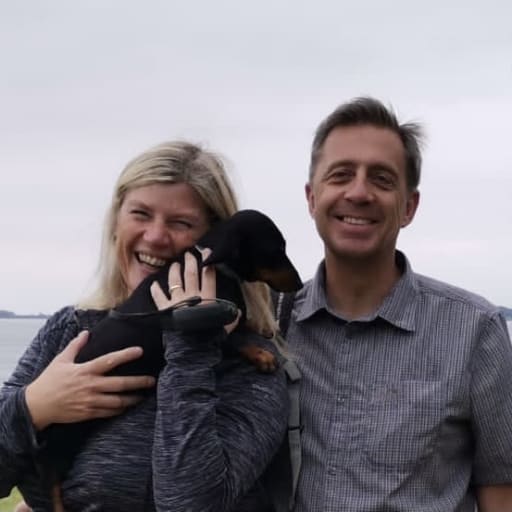 Profile image for pet sitters Tess & Paul