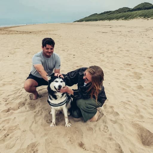 Profile image for pet sitters Caroline & Nathan 