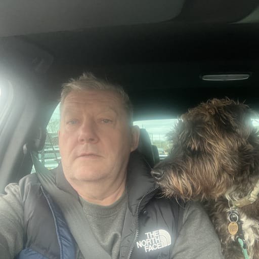 Profile image for pet sitter PAUL