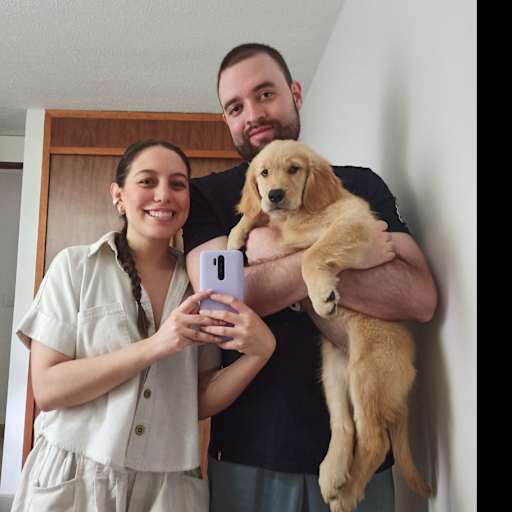 Profile image for pet sitters Alejandra & Sebastian