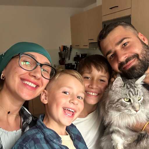 Profile image for pet sitters Yuliia & Bohdan