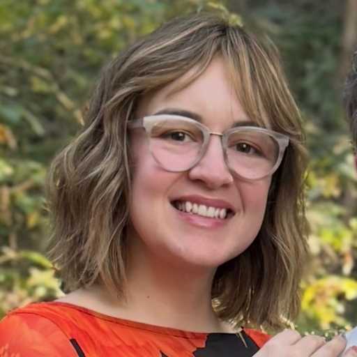 Profile image for pet sitter Elizabeth