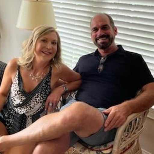 Profile image for pet sitters Jennifer & Stuart