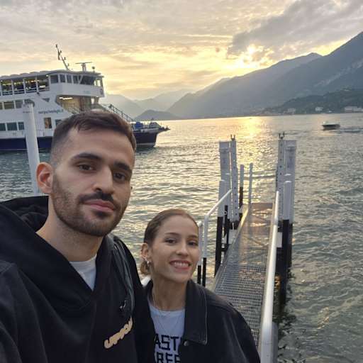 Profile image for pet sitters Fiorella & Agustin