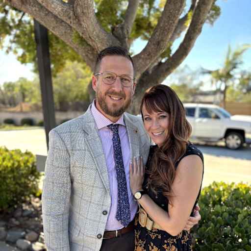 Profile image for pet sitters Caitlin & Matthew