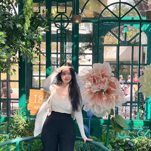 Profile image for pet sitter Jinah