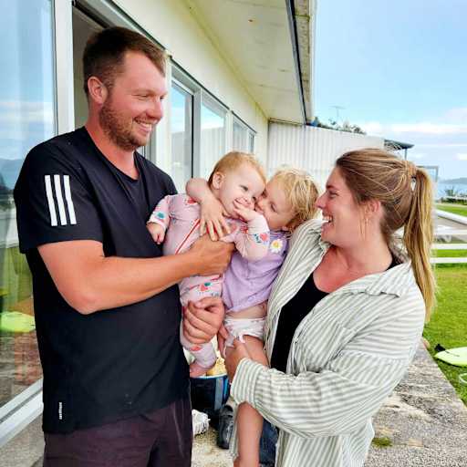 Profile image for pet sitters Emma & Scott