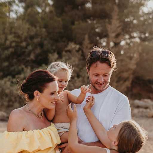 Profile image for pet sitters Sophie & Tim