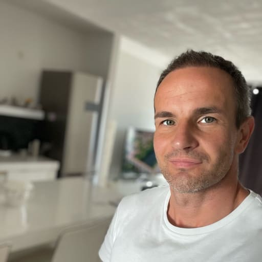 Profile image for pet sitter Felix