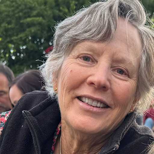Profile image for pet sitter Tracy