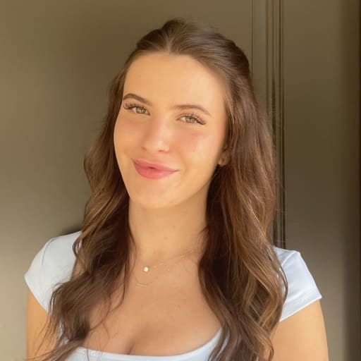 Profile image for pet sitter Madison