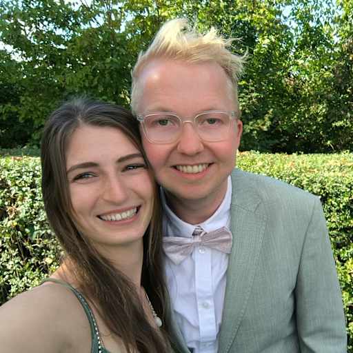 Profile image for pet sitters Theresa & Philipp