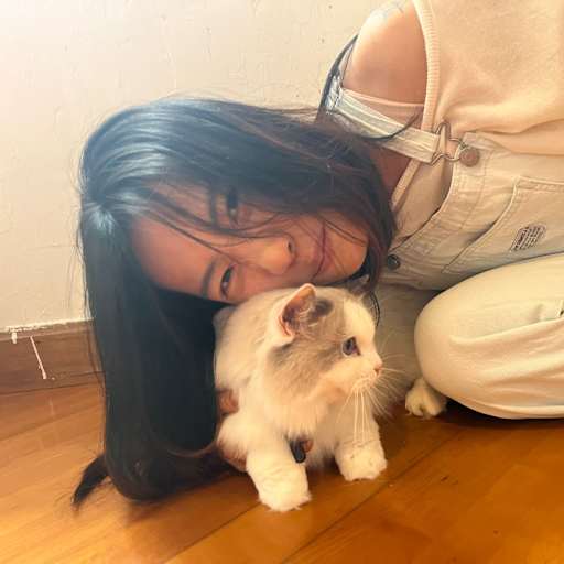 Profile image for pet sitter Caroline