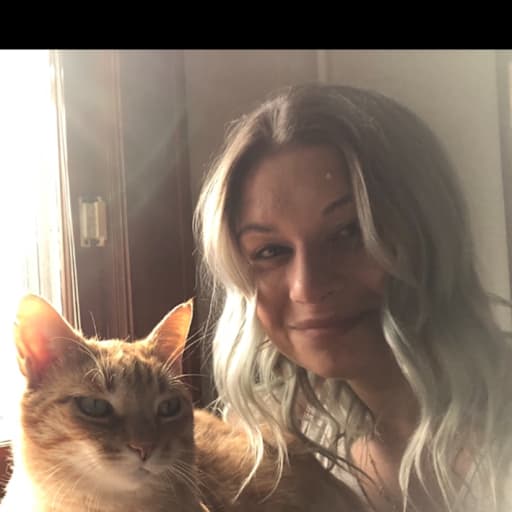 Profile image for pet sitter Melissa
