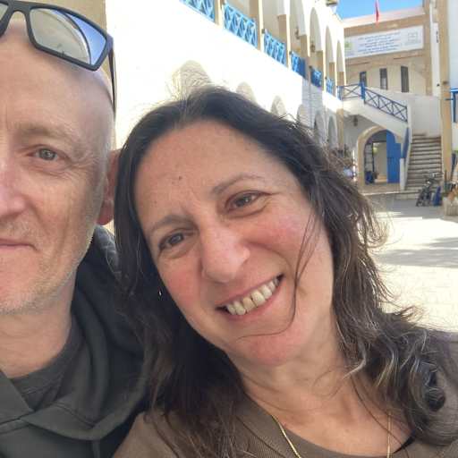 Profile image for pet sitters Maria & Graeme