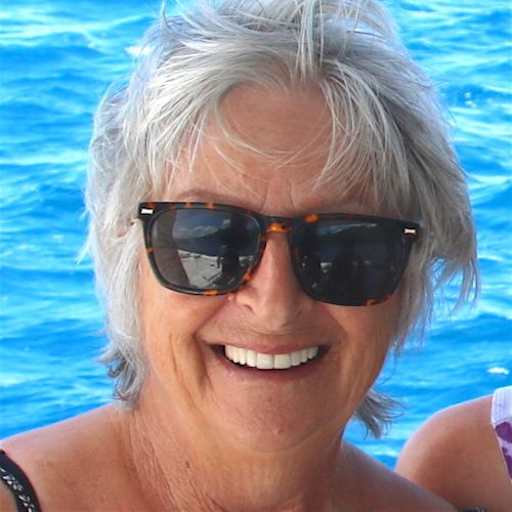 Profile image for pet sitter Raema