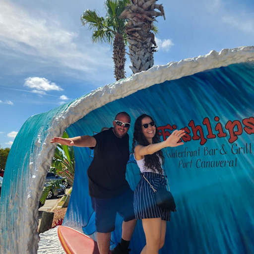 Profile image for pet sitters Lissette & Domenic