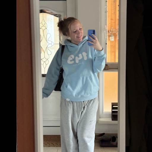 Profile image for pet sitter Livia