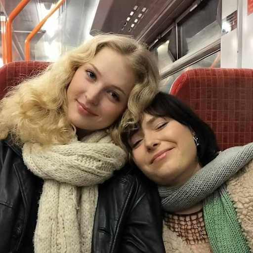 Profile image for pet sitters Maja & Molly