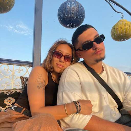 Profile image for pet sitters Léa & Yanis