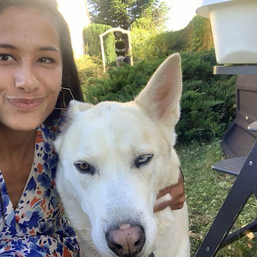 Profile image for pet sitters Sarah & Florence