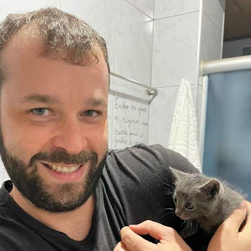 Profile image for pet sitter Marcos