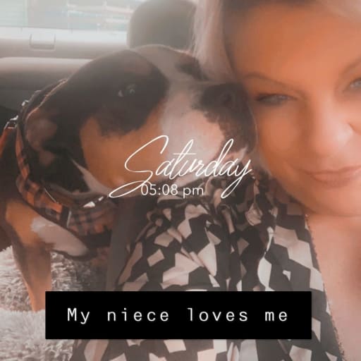 Profile image for pet sitter Tina
