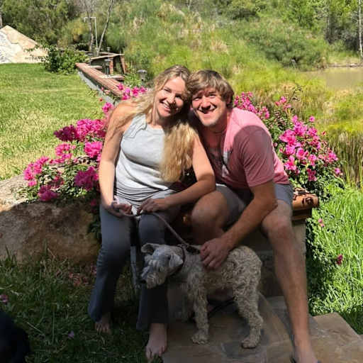 Profile image for pet sitters Bryan & Talia