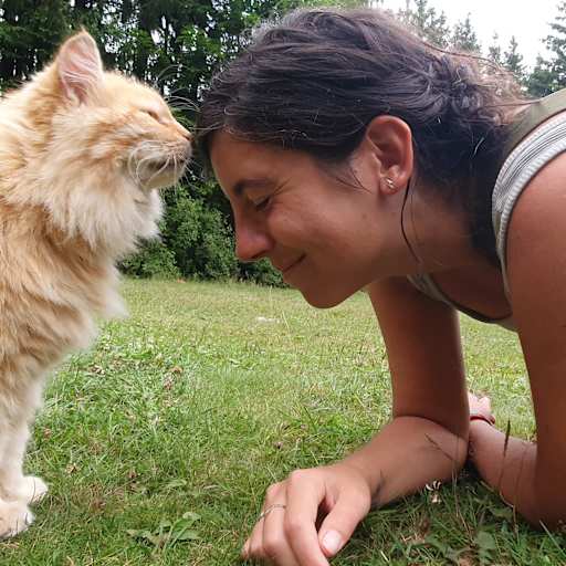 Profile image for pet sitter Camila