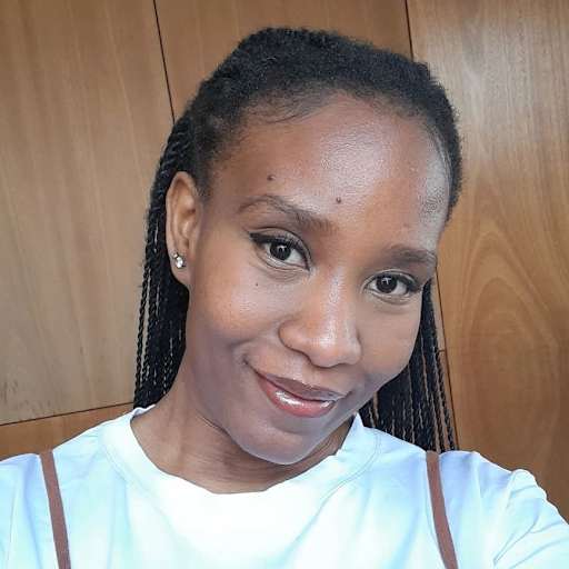Profile image for pet sitter Mtoti