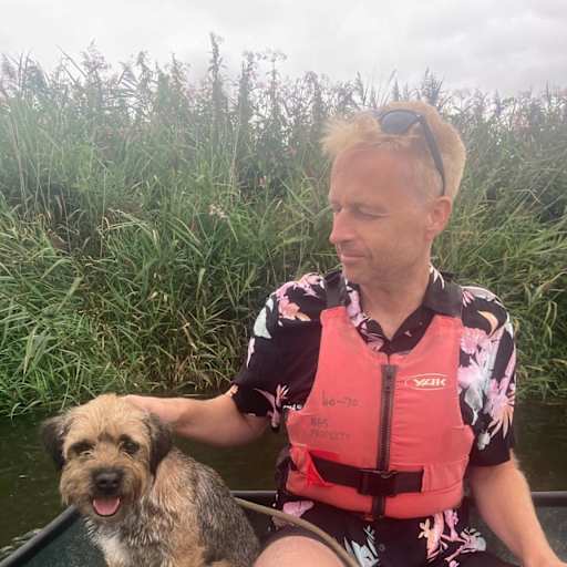 Profile image for pet sitter Dominic