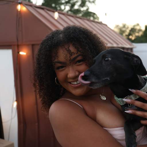 Profile image for pet sitter Casey