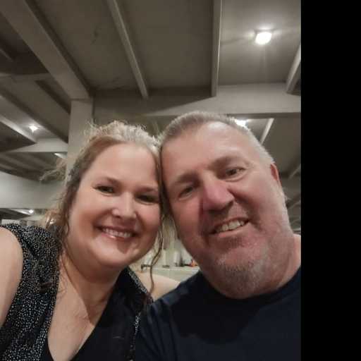 Profile image for pet sitters Warner & Nevada