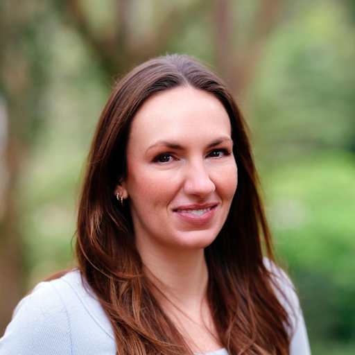 Profile image for pet sitter Erica